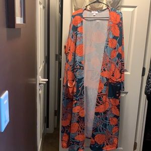 Xl Lularoe Sarah never worn